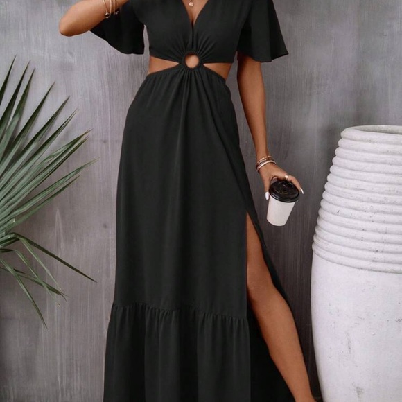 Black vacation maxi dress - Picture 3 of 3
